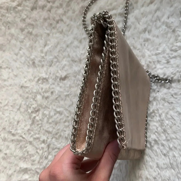 Chelsea28 Metallic Chain Trim Faux Leather Pink Silver Rose Crossbody Bag Clutch - Picture 5 of 16